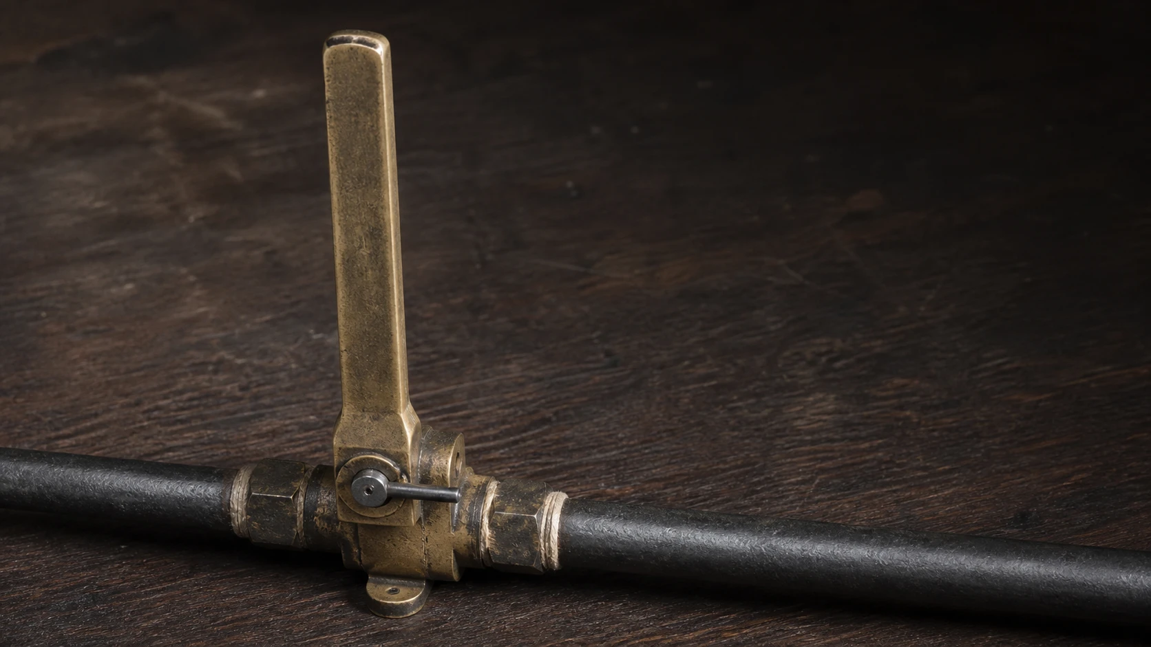 A control with enormous leverage, latched in the closed position